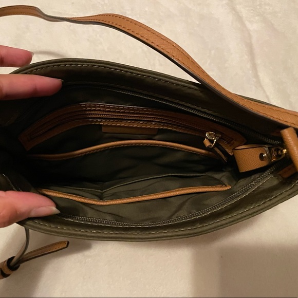 Michael Kors Crossbody - Picture 5 of 5